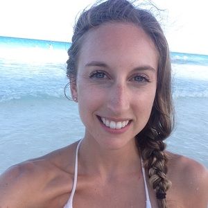 Meet your Posher, Janelle